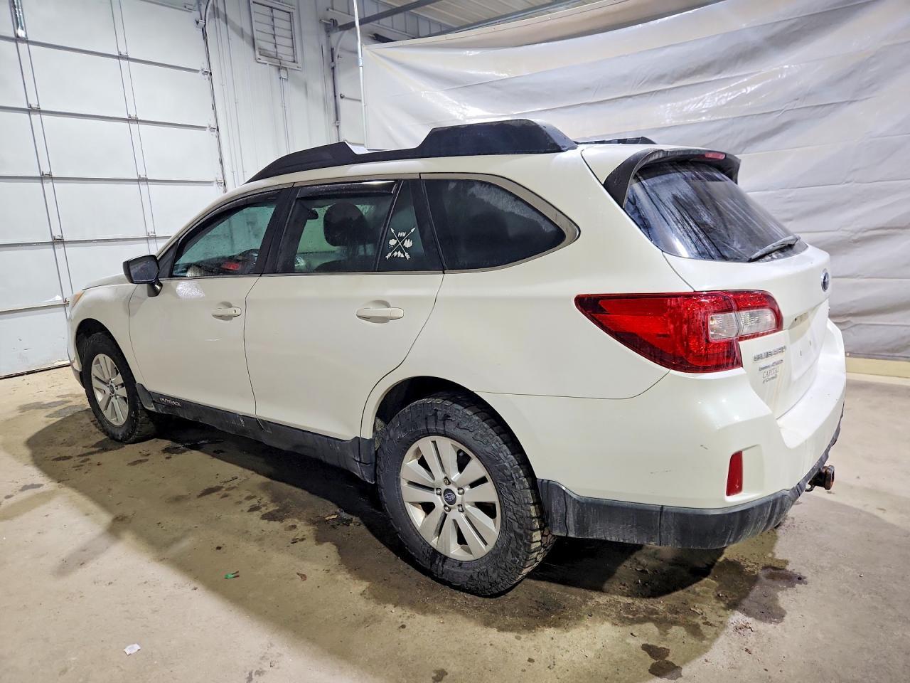 2017 Subaru Outback 2.5I - zdjęcie 2