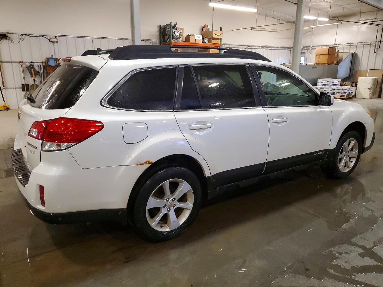2014 Subaru Outback 2.5I Premium - zdjęcie 3