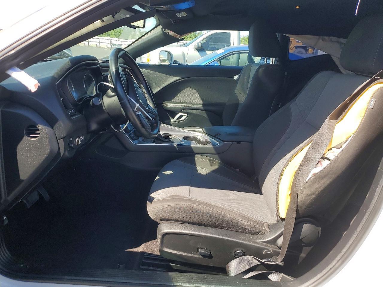 2016 Dodge Challenger Sxt - zdjęcie 7