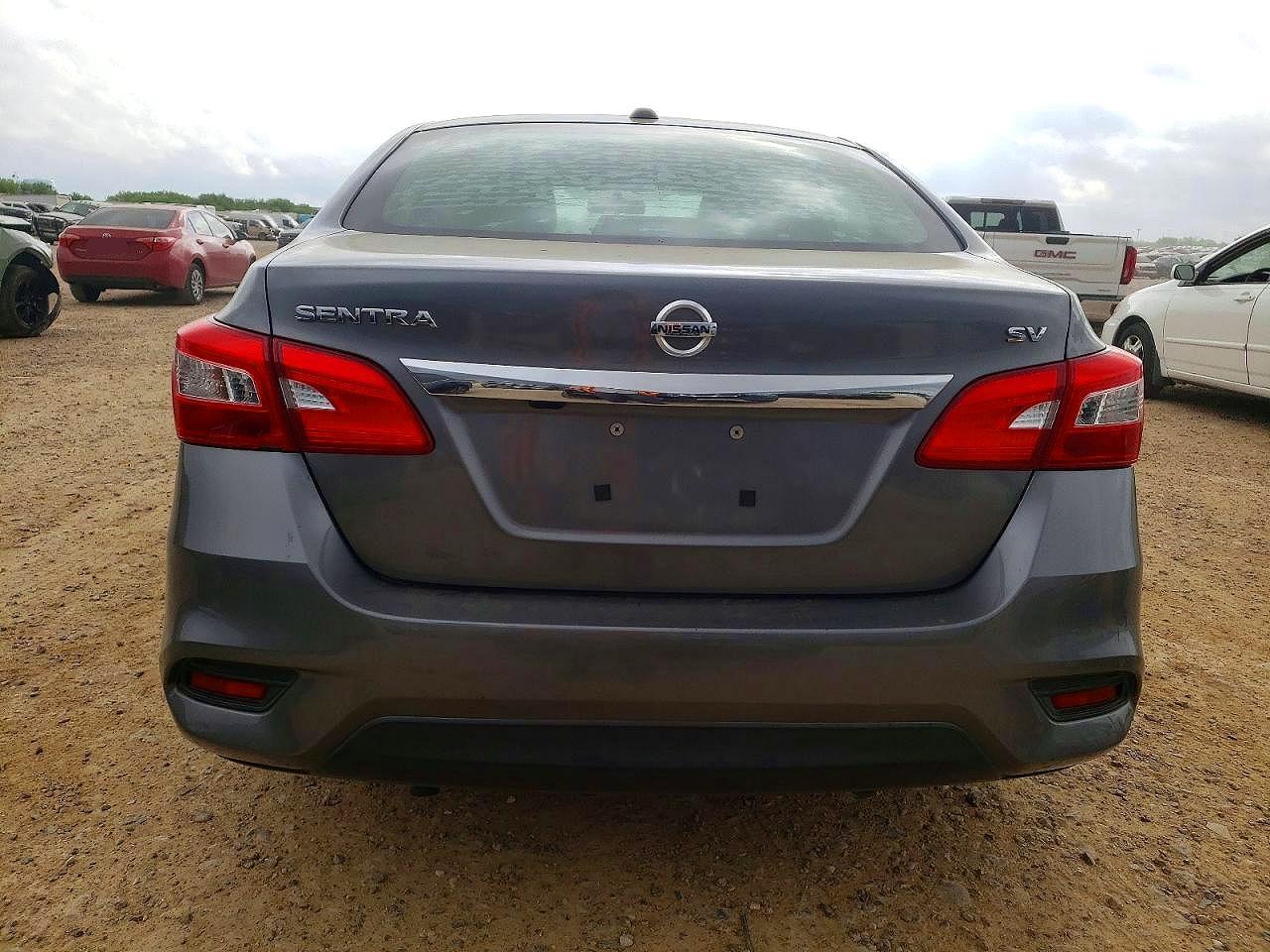 2017 Nissan Sentra Sv - zdjęcie 6