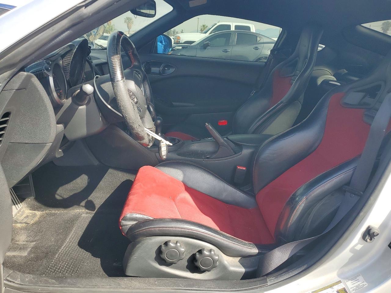 2016 Nissan 370Z Base - zdjęcie 7