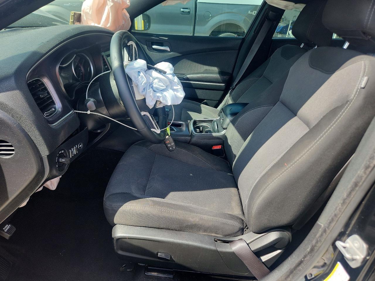 2016 Dodge Charger Se - zdjęcie 7