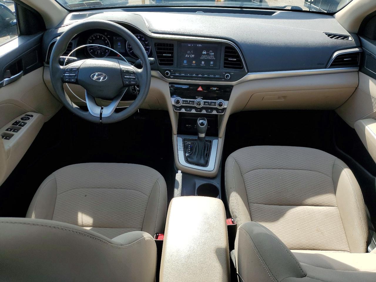 2020 Hyundai Elantra Sel - zdjęcie 8