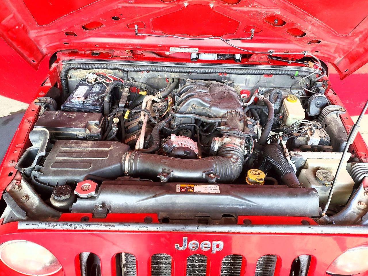 2014 Jeep Wrangler Sport - zdjęcie 11