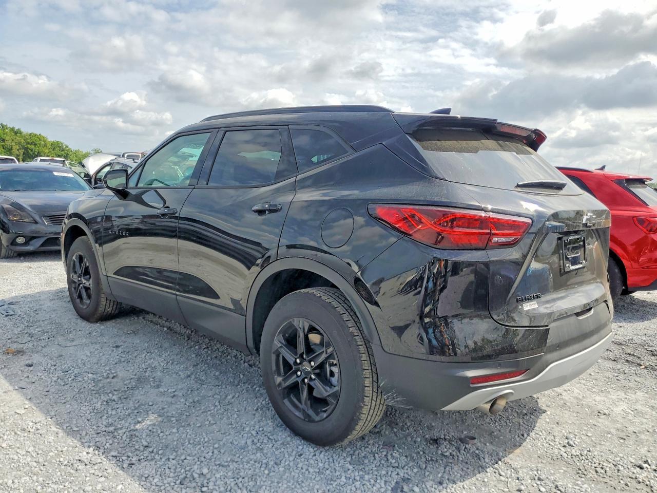 2025 Chevrolet Blazer 2Lt - zdjęcie 2