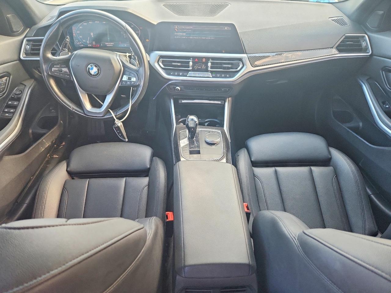 2020 BMW 330I - zdjęcie 8