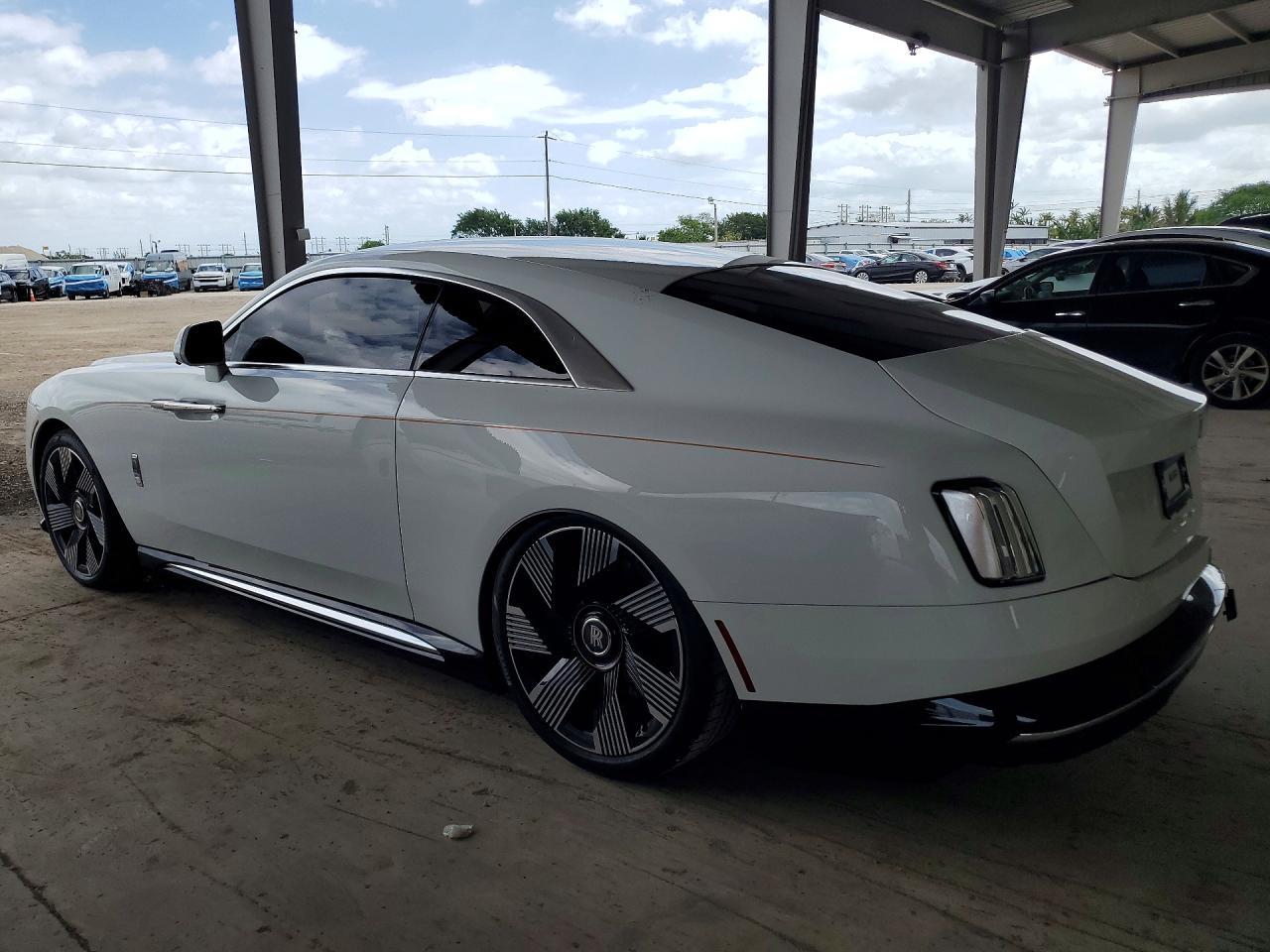 2024 Rolls-Royce Spectre - zdjęcie 2