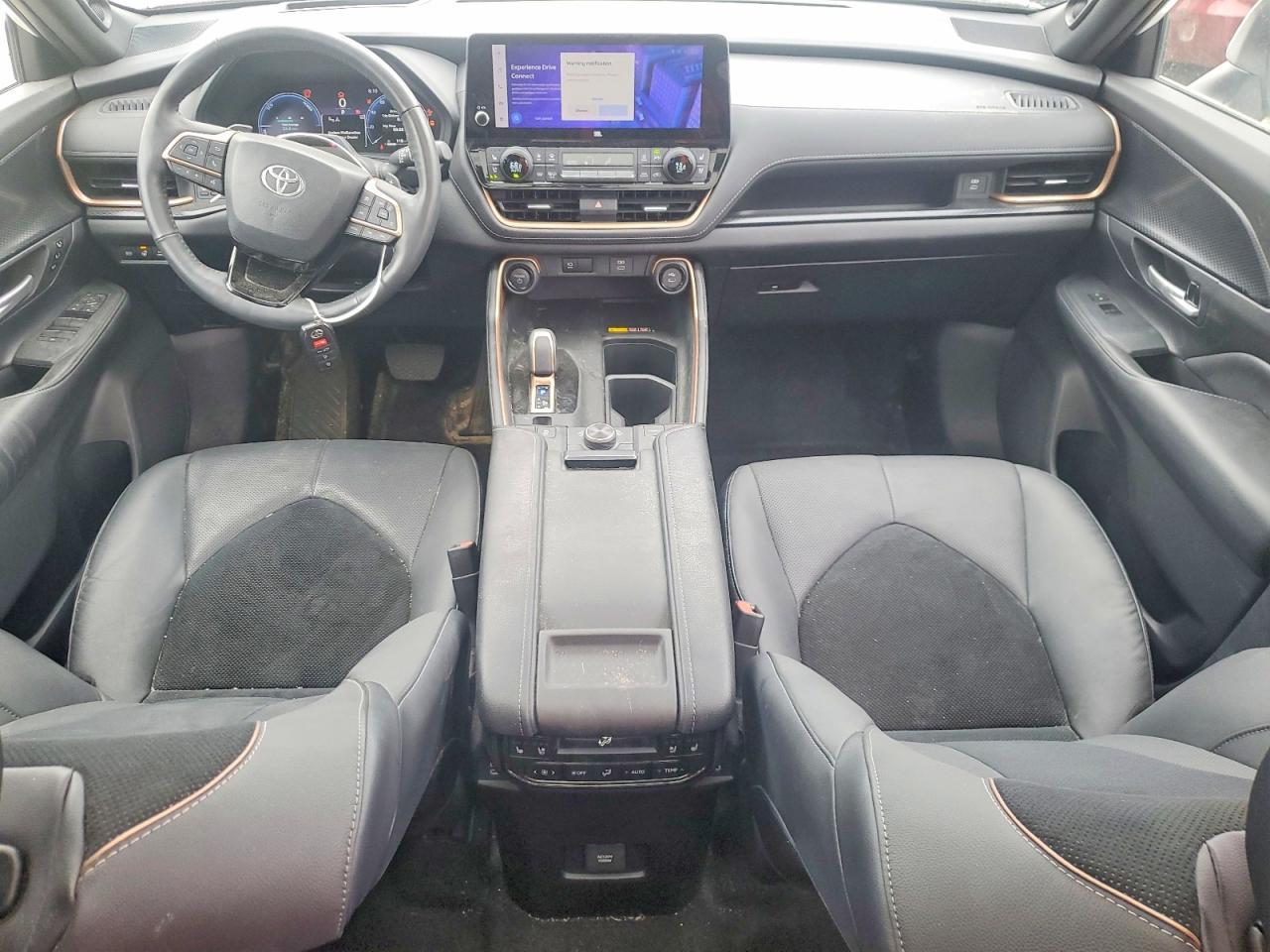 2024 Toyota Grand Highlander Hybrid Max Platinum - zdjęcie 8