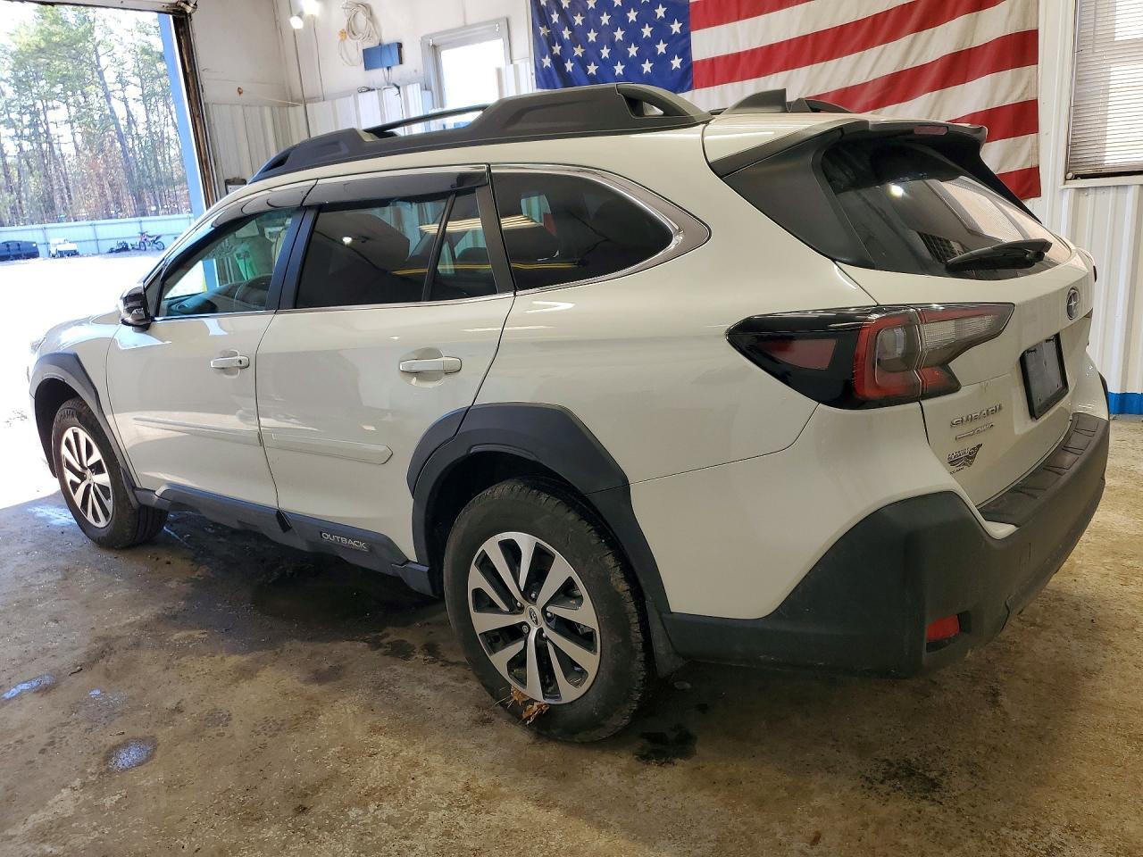 2025 Subaru Outback Premium - zdjęcie 2