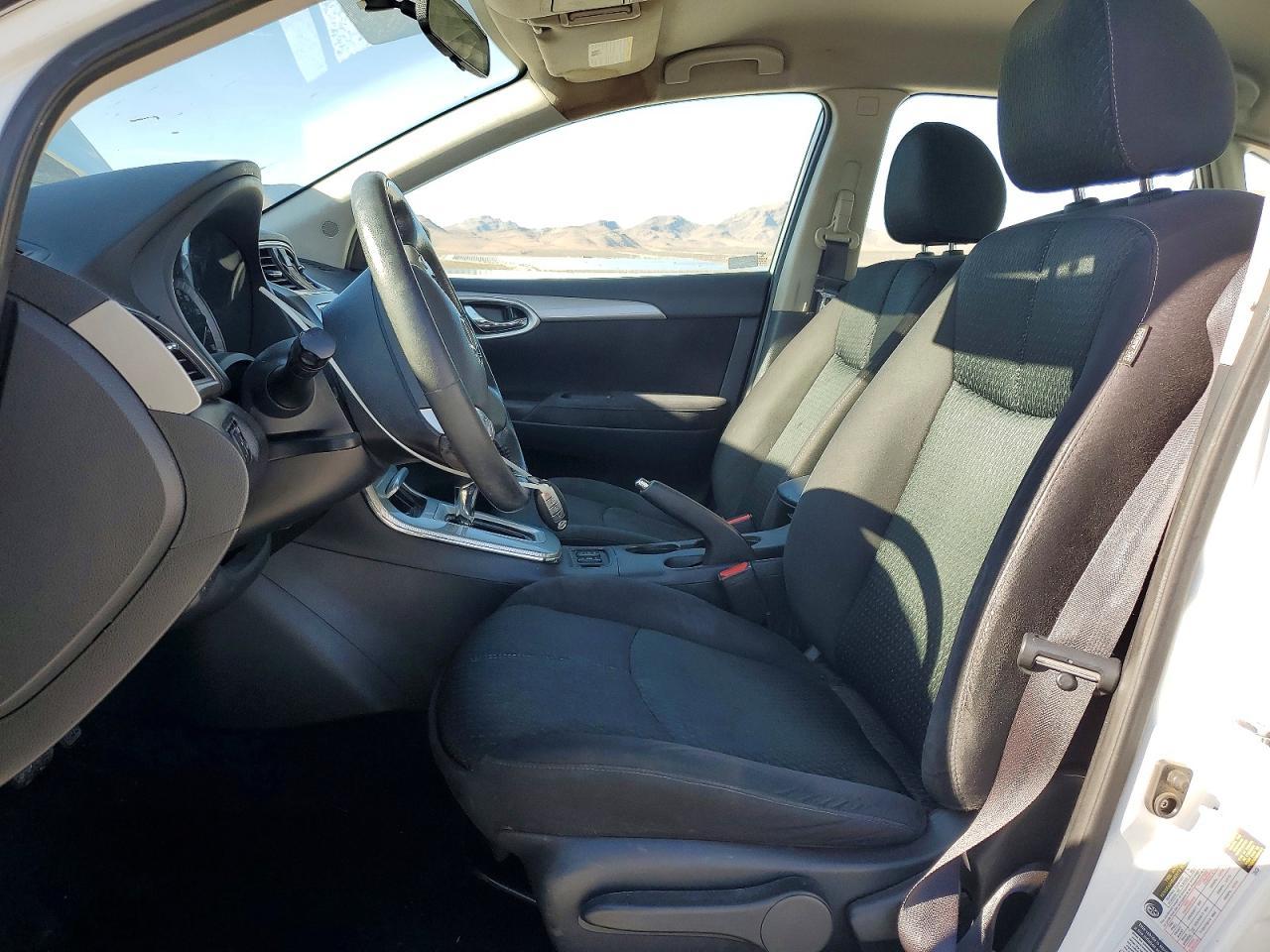 2015 Nissan Sentra Sr - zdjęcie 7