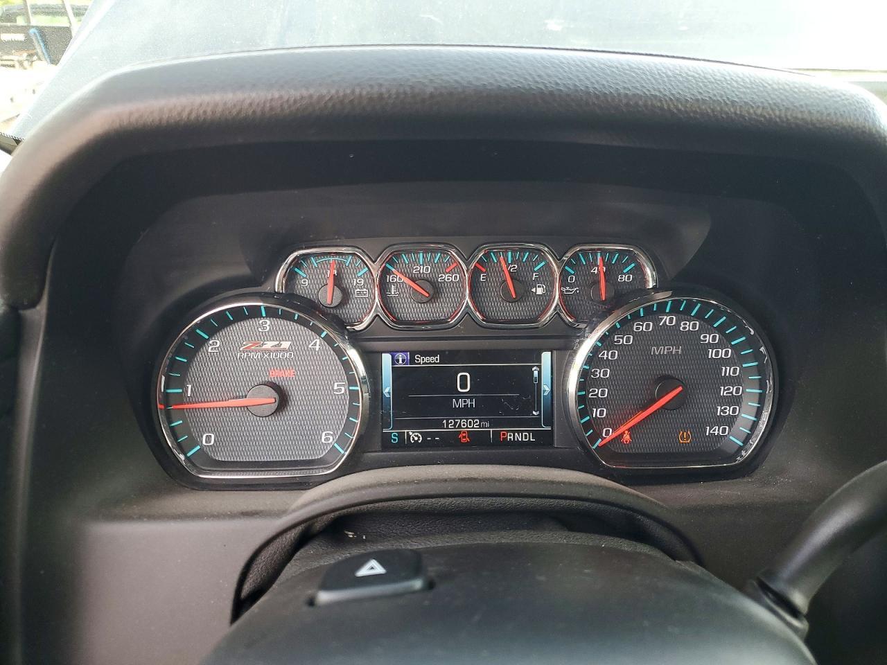 2017 Chevrolet Tahoe Lt - zdjęcie 9