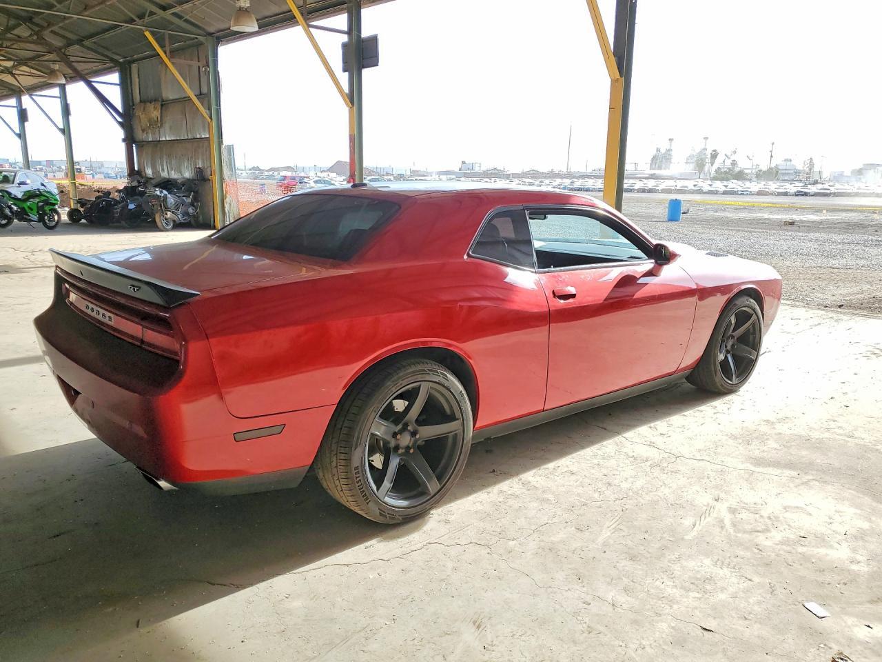 2013 Dodge Challenger R - zdjęcie 3