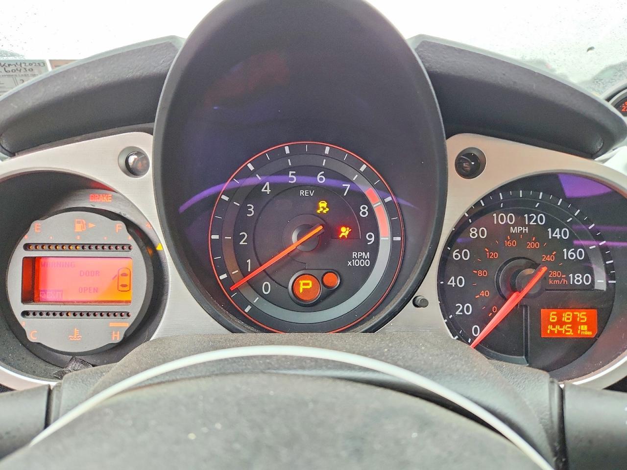 2019 Nissan 370Z Sport Touring - zdjęcie 9