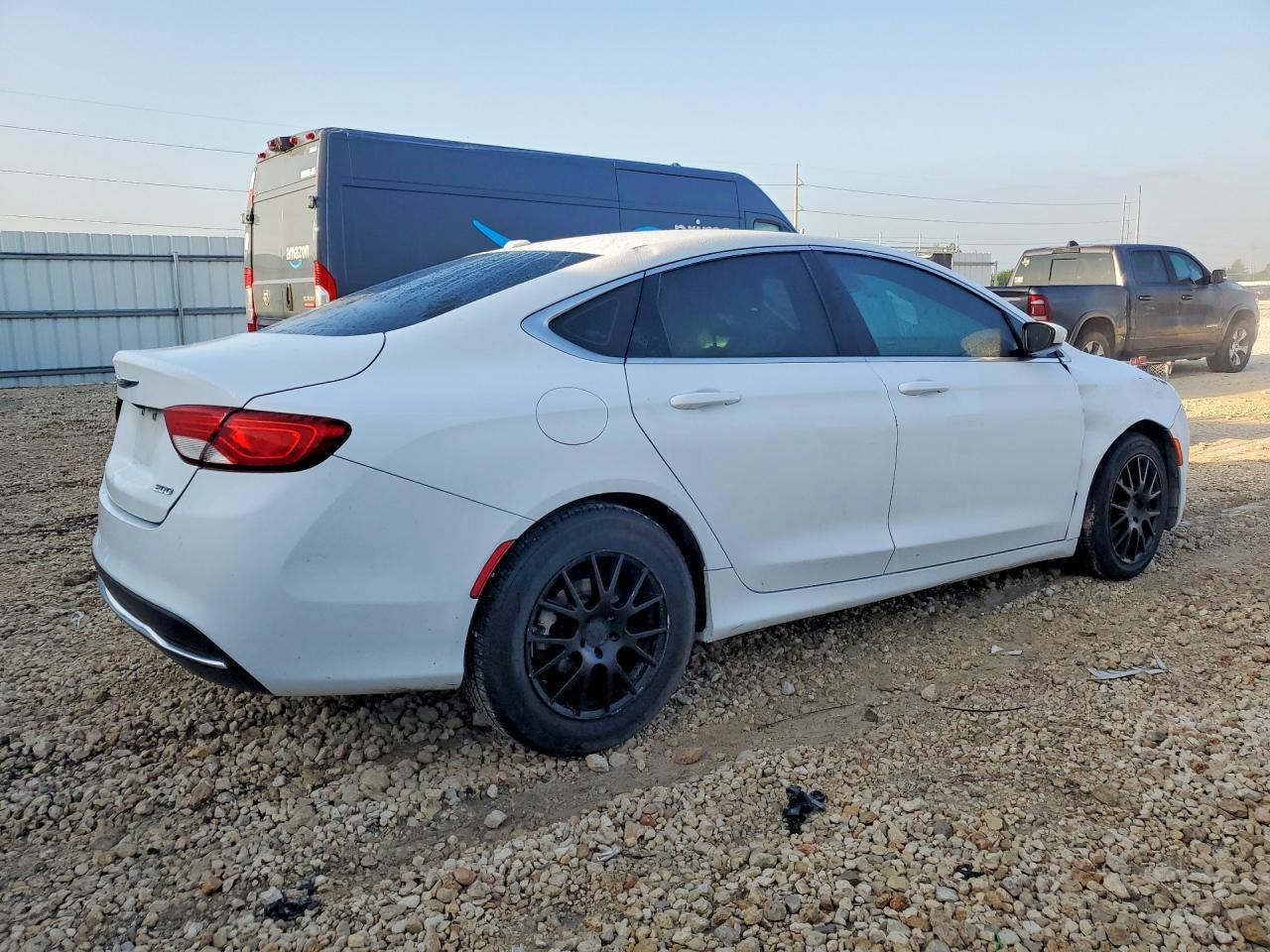 2015 Chrysler 200 Limited - zdjęcie 3