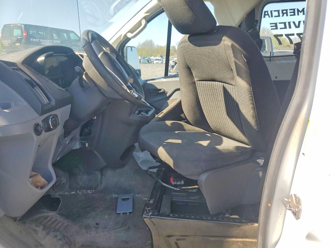 2019 Ford Transit T-250 - zdjęcie 7