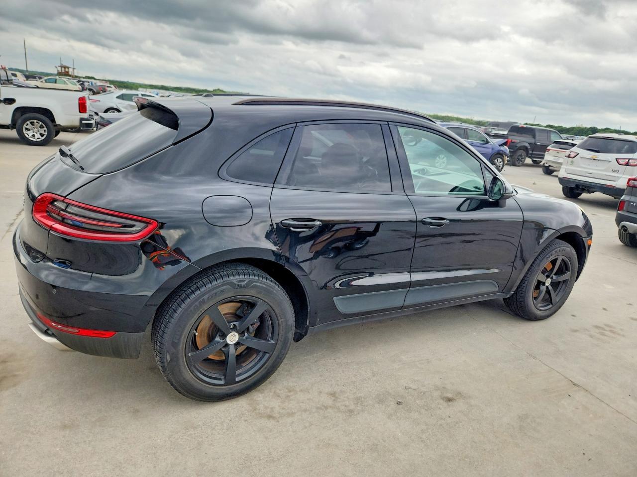 2017 Porsche Macan - zdjęcie 3