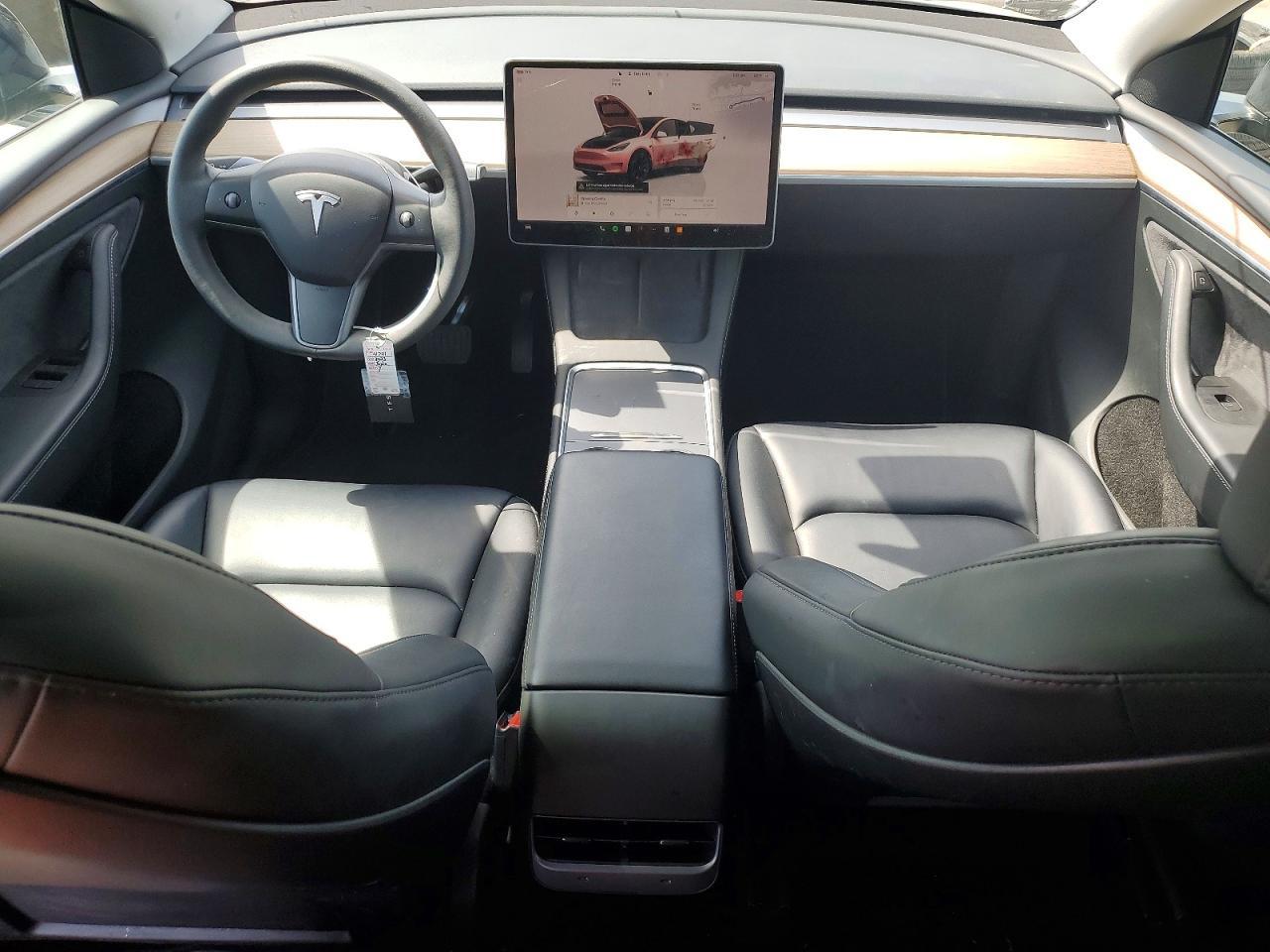 2023 Tesla Model Y - zdjęcie 8