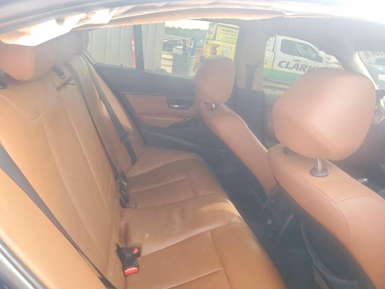 2013 BMW 328 Xi - zdjęcie 10