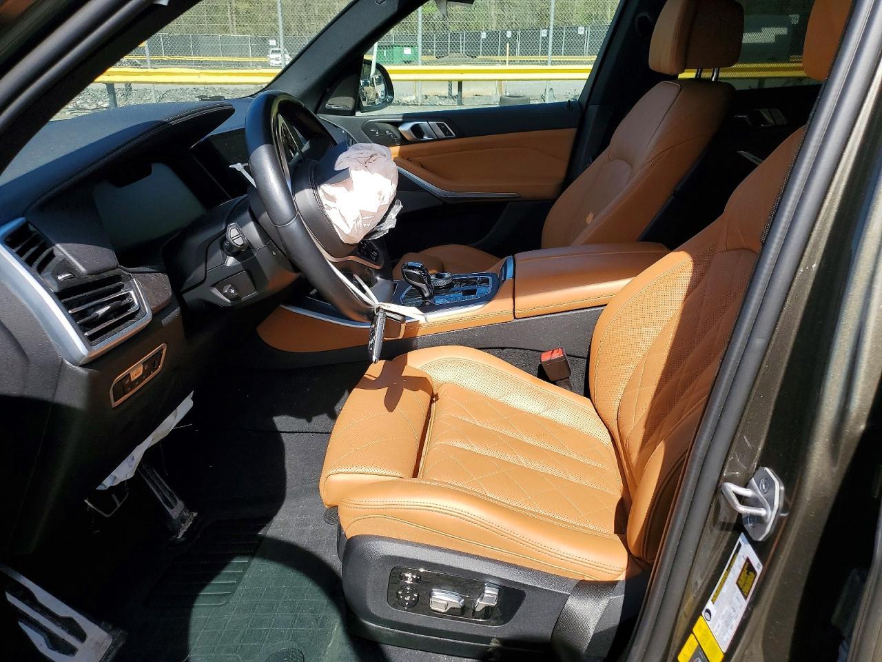 2023 BMW X5 xDrive45E - zdjęcie 7
