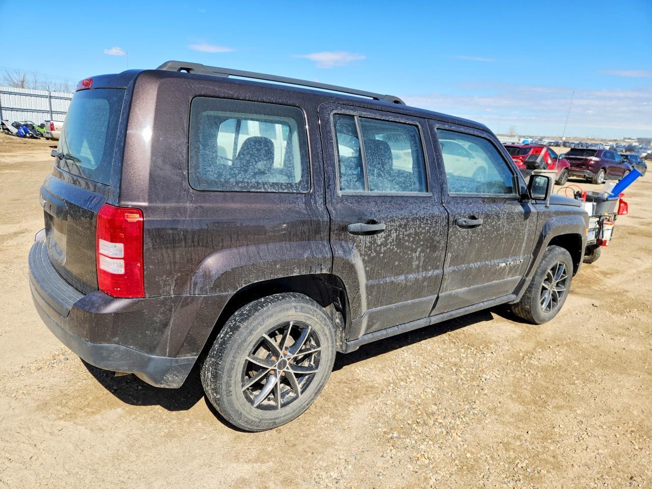 2014 Jeep Patriot - zdjęcie 3