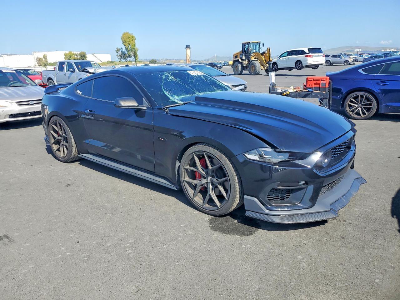 2021 Ford Mustang Gt - zdjęcie 4