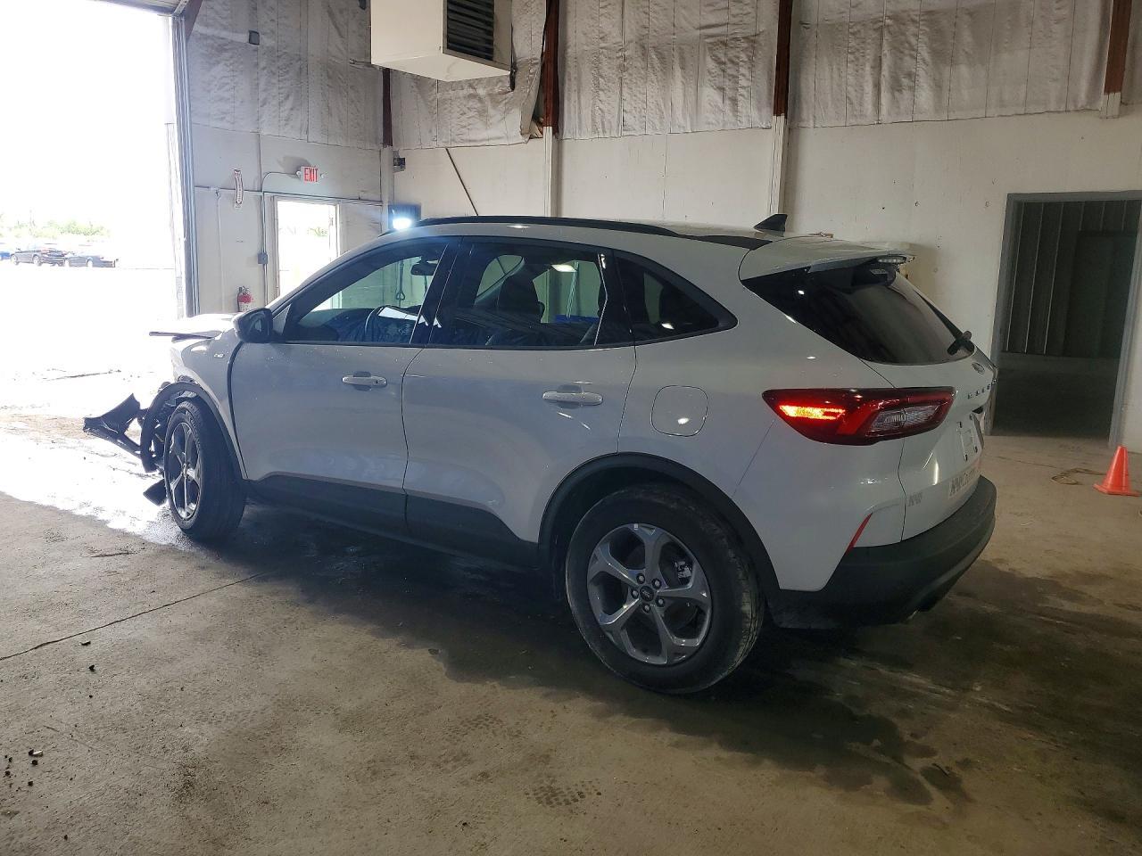 2026 Ford Escape St Line Select - zdjęcie 2