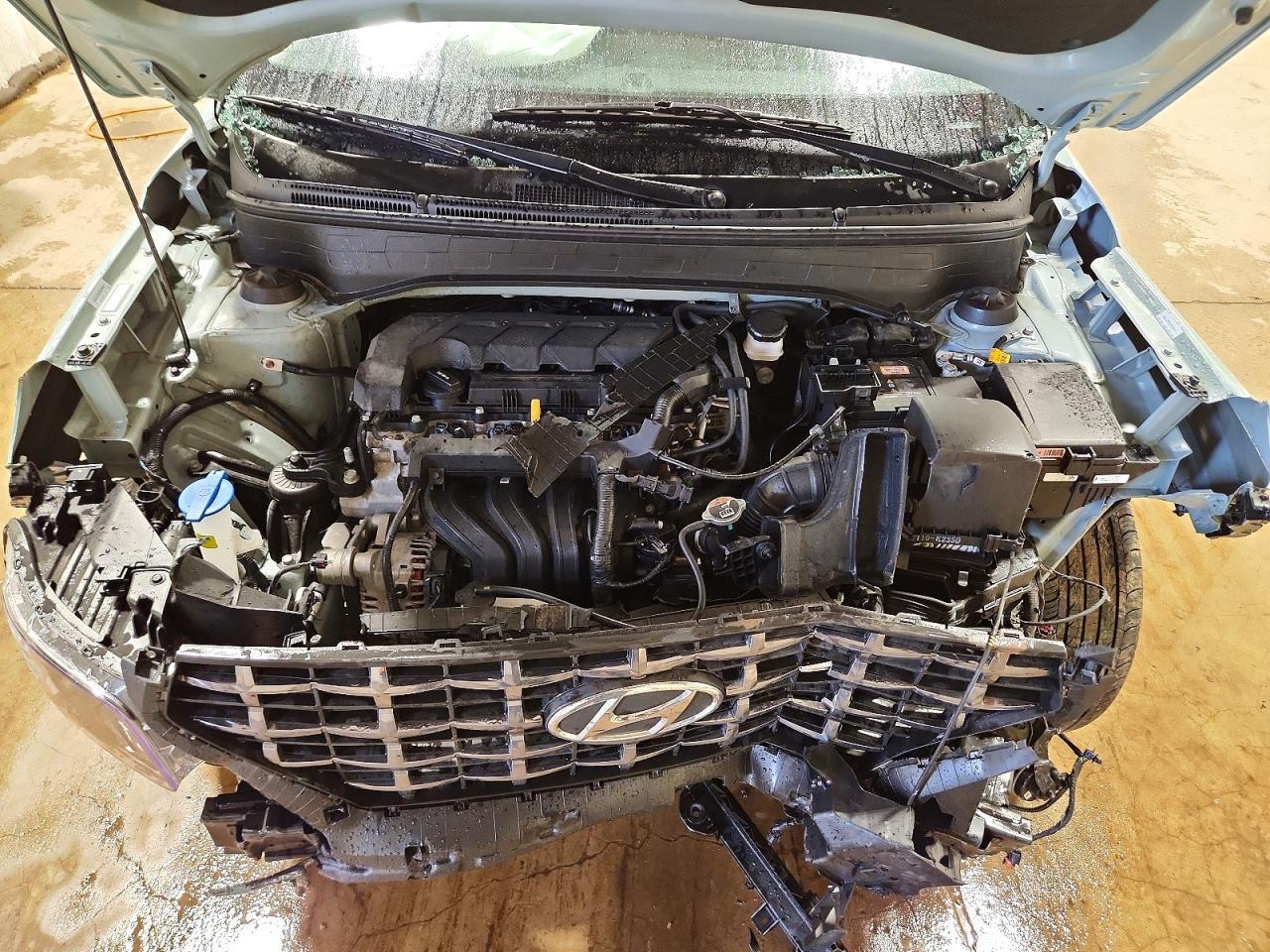 2025 Hyundai Venue Sel - zdjęcie 11