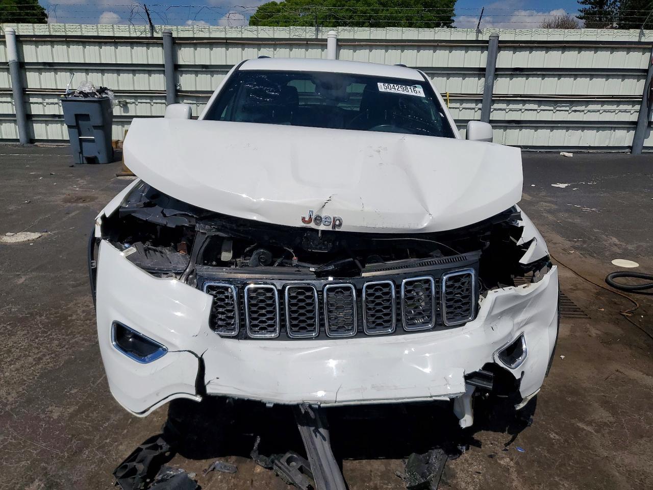 2022 Jeep Grand Cherokee Laredo E - zdjęcie 5