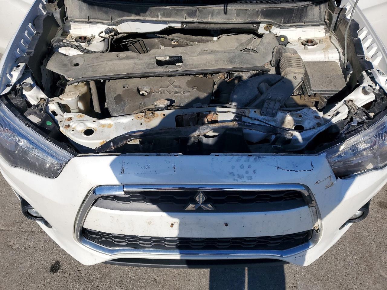 2014 Mitsubishi Outlander Sport Se - zdjęcie 11