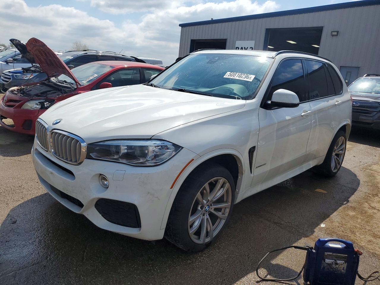 2017 BMW X5 xDrive50I - zdjęcie główne