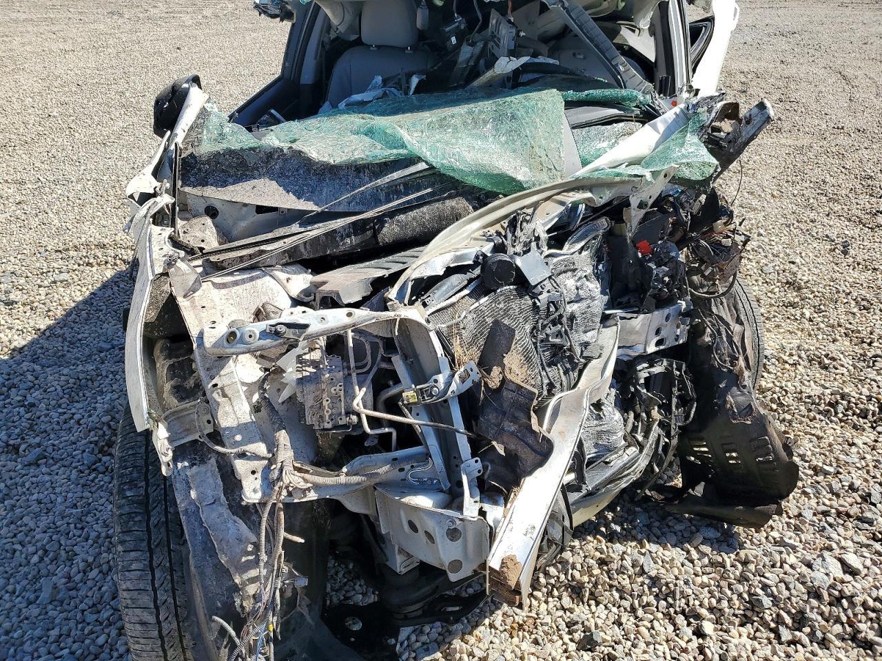 2016 Toyota Highlander Limited Platinum - zdjęcie 12