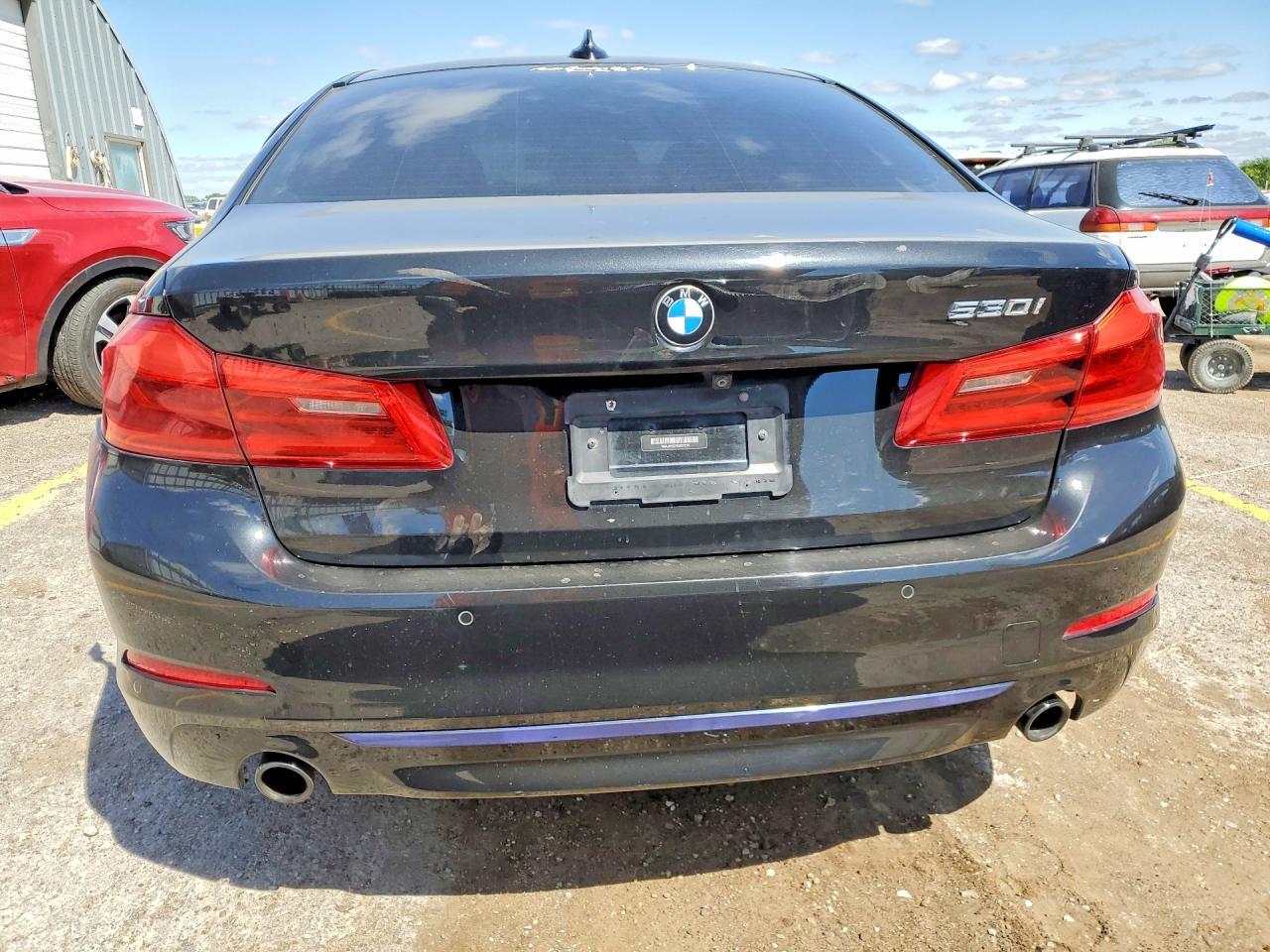 2019 BMW 530 I - zdjęcie 6