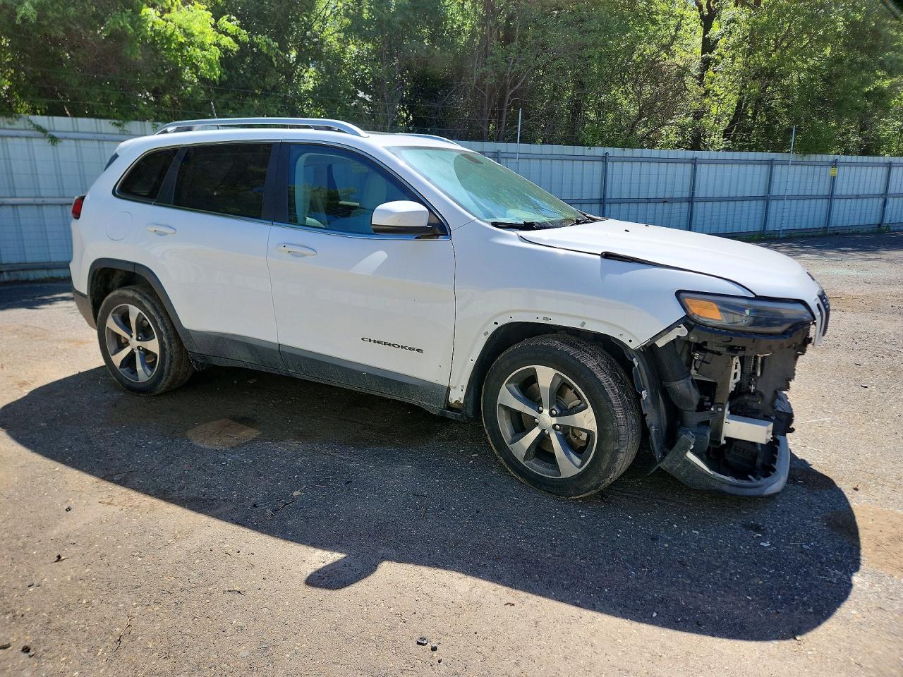 2019 Jeep Cherokee Limited - zdjęcie 4