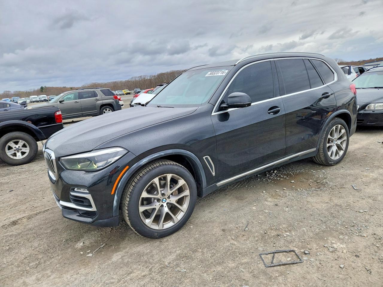 2019 BMW X5 xDrive40I - zdjęcie główne