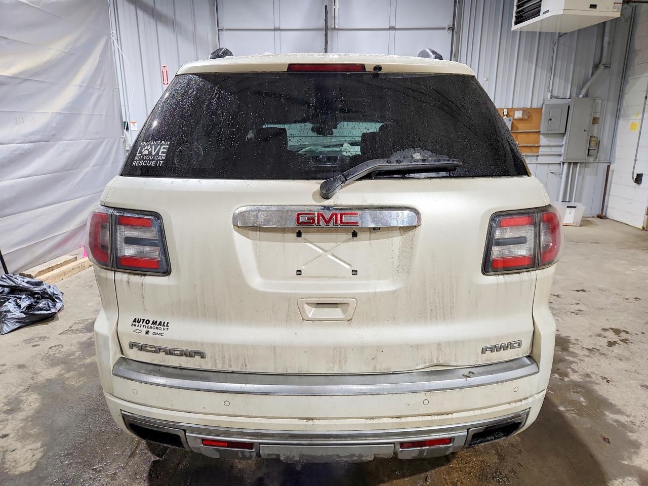 2015 GMC Acadia Denali - zdjęcie 6