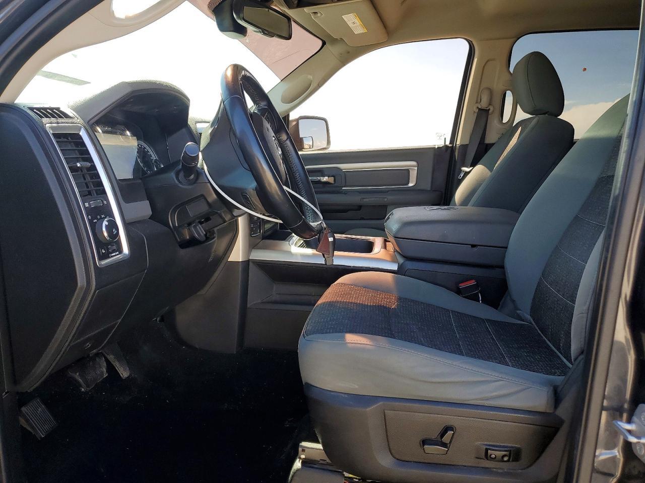 2019 Ram 1500 Classic Slt - zdjęcie 7