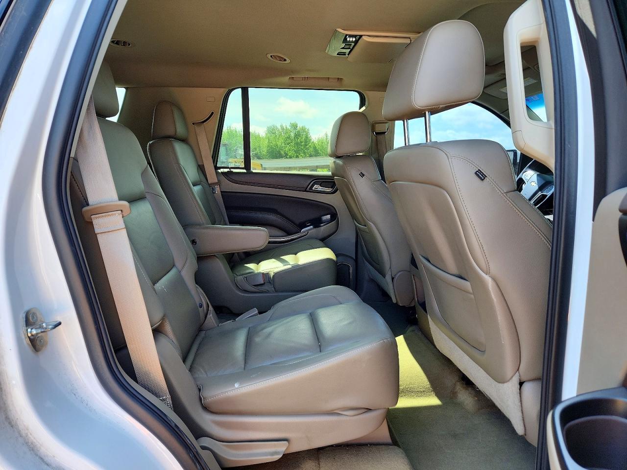 2015 Chev Tahoe - zdjęcie 11