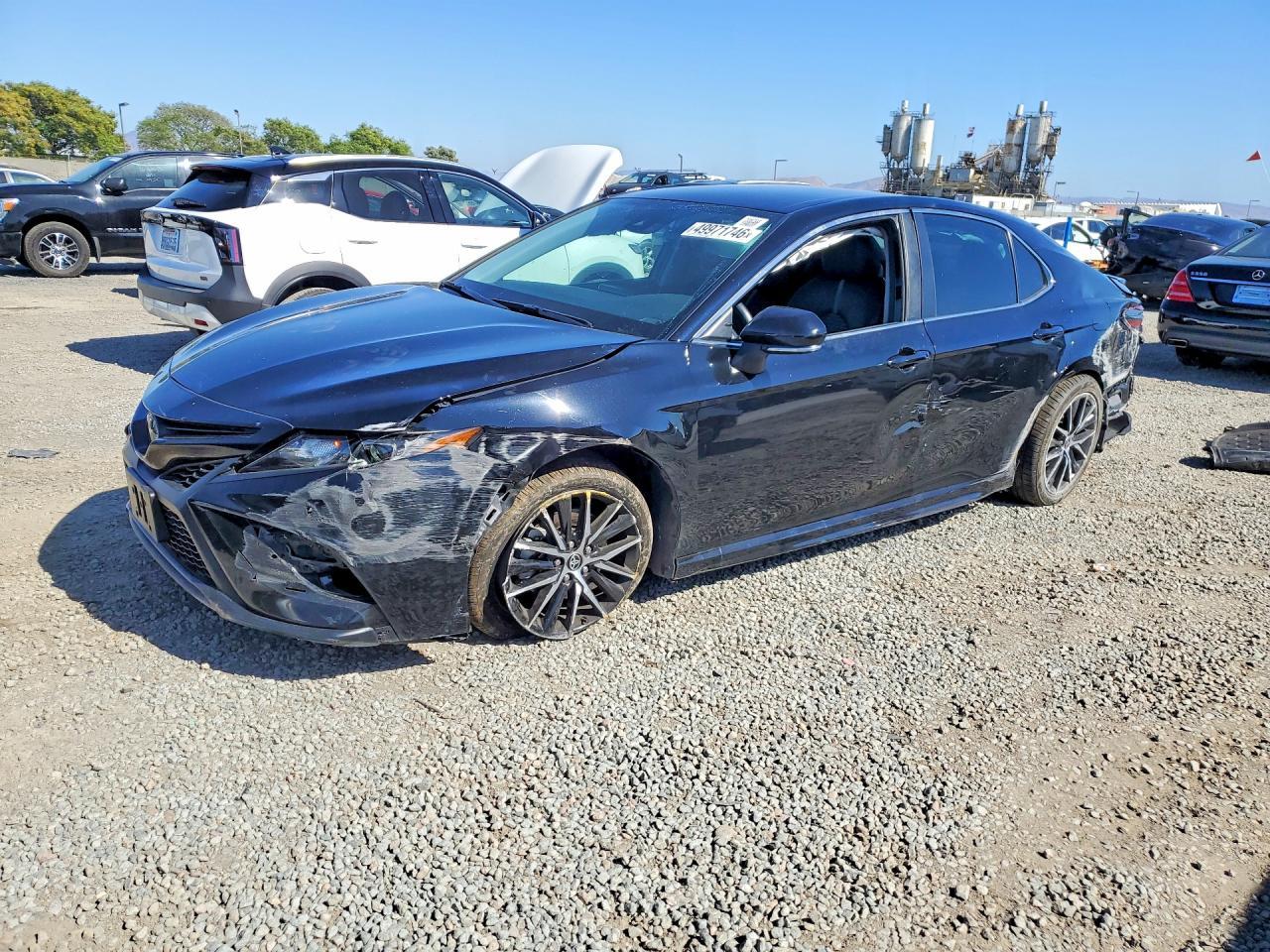 2024 Toyota Camry Se - zdjęcie główne