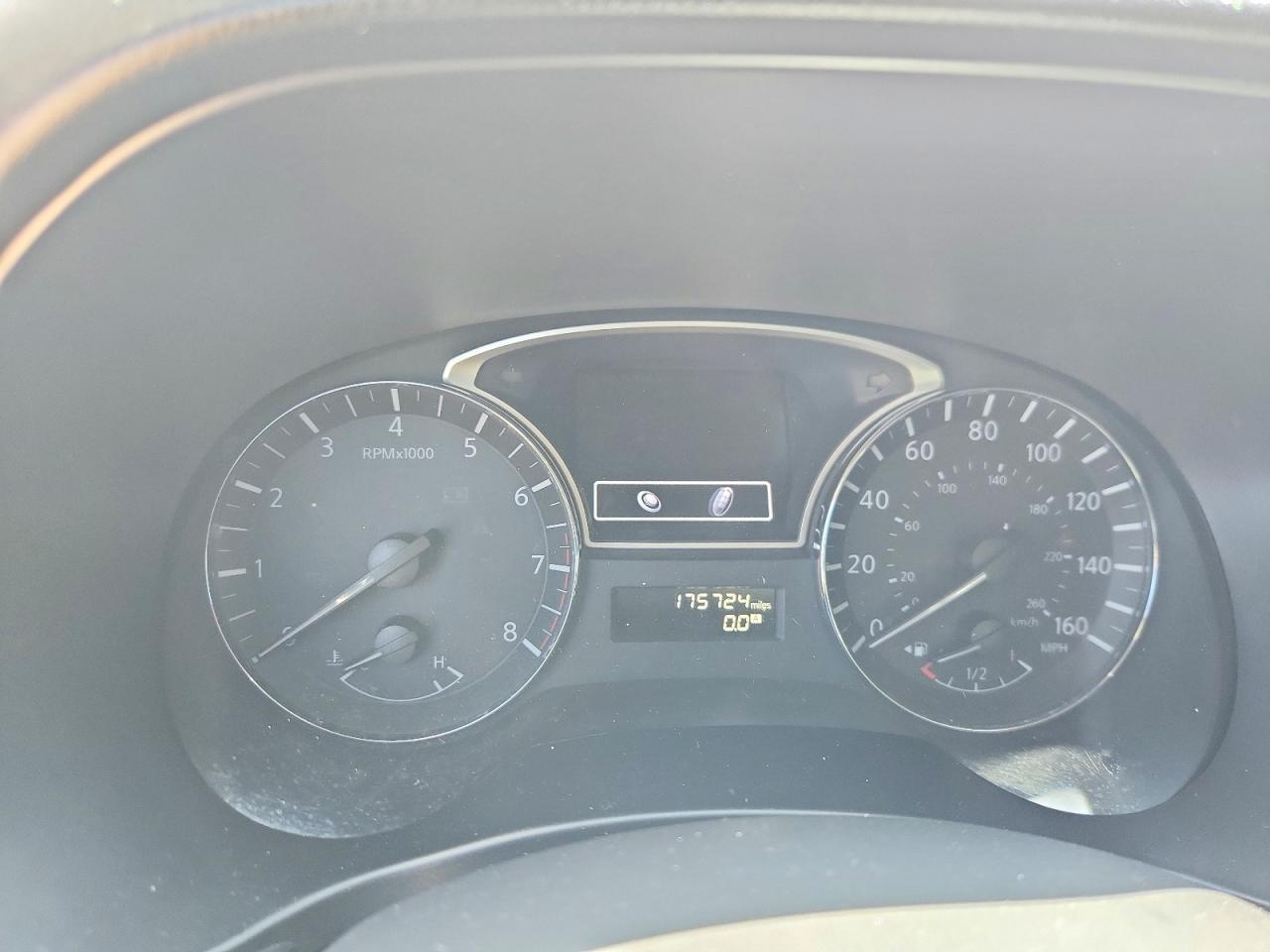 2015 Nissan Pathfinder S - zdjęcie 9