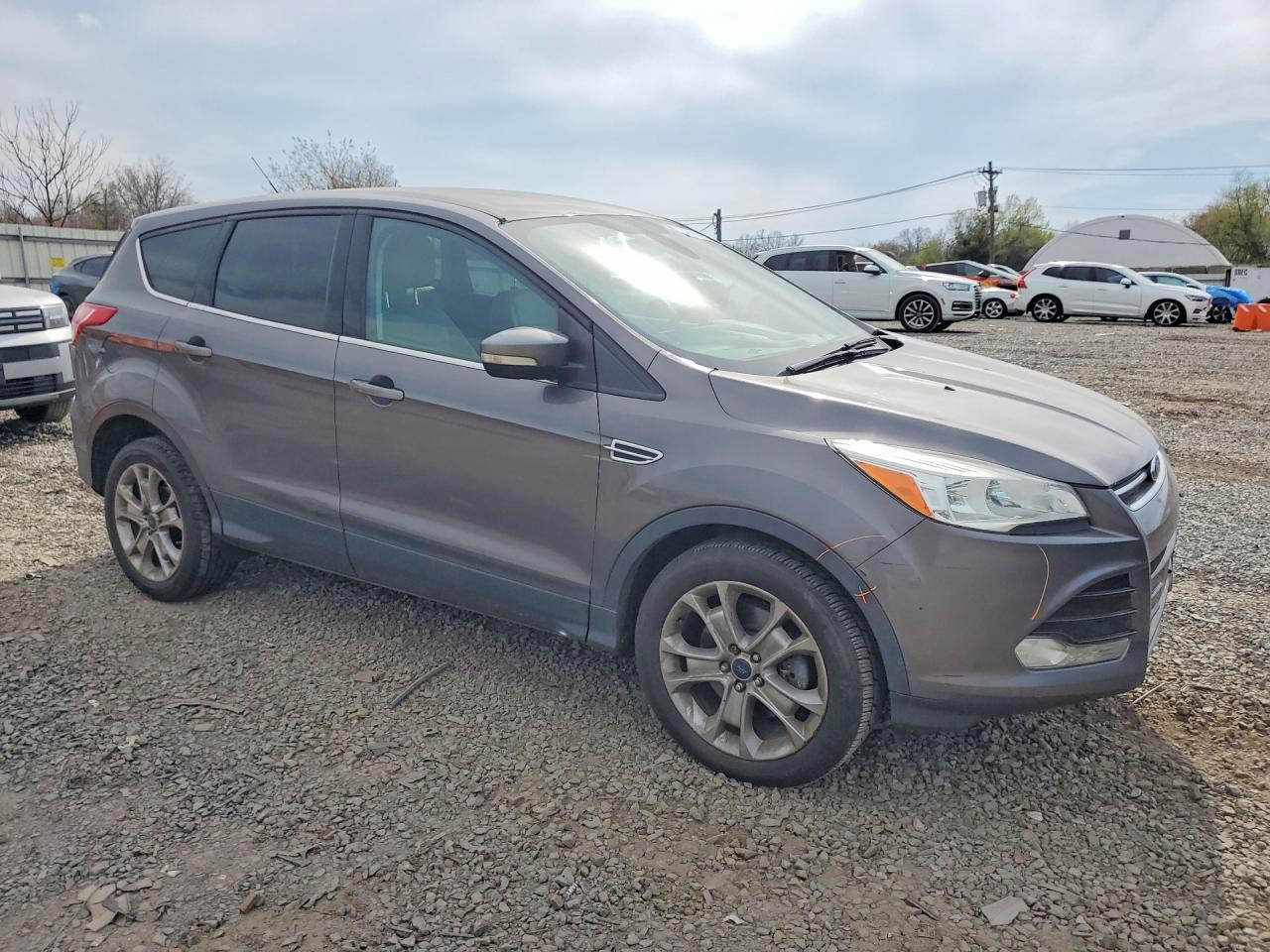 2013 Ford Escape Sel - zdjęcie 4