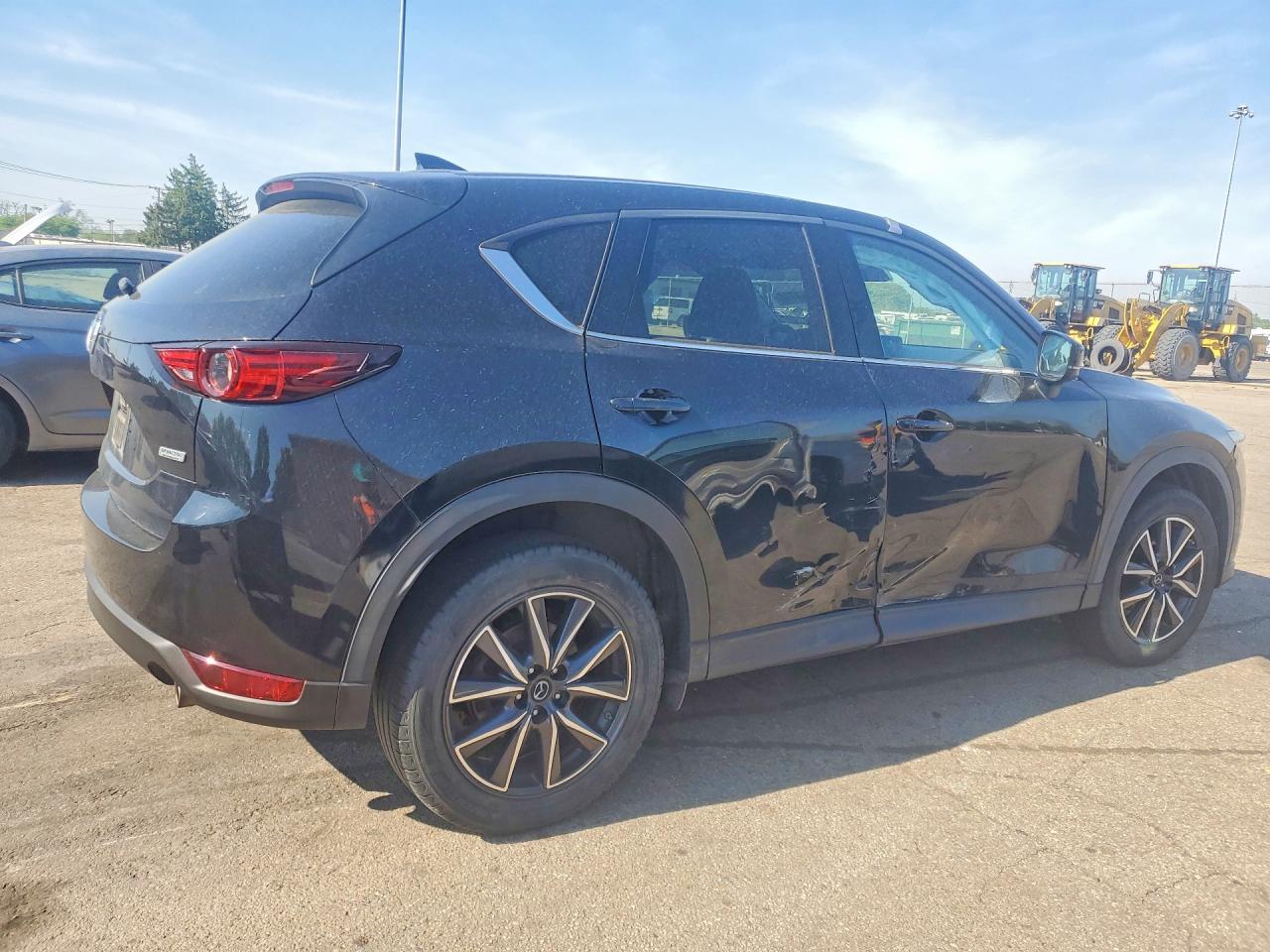 2017 Mazda Cx-5 Grand Touring - zdjęcie 3