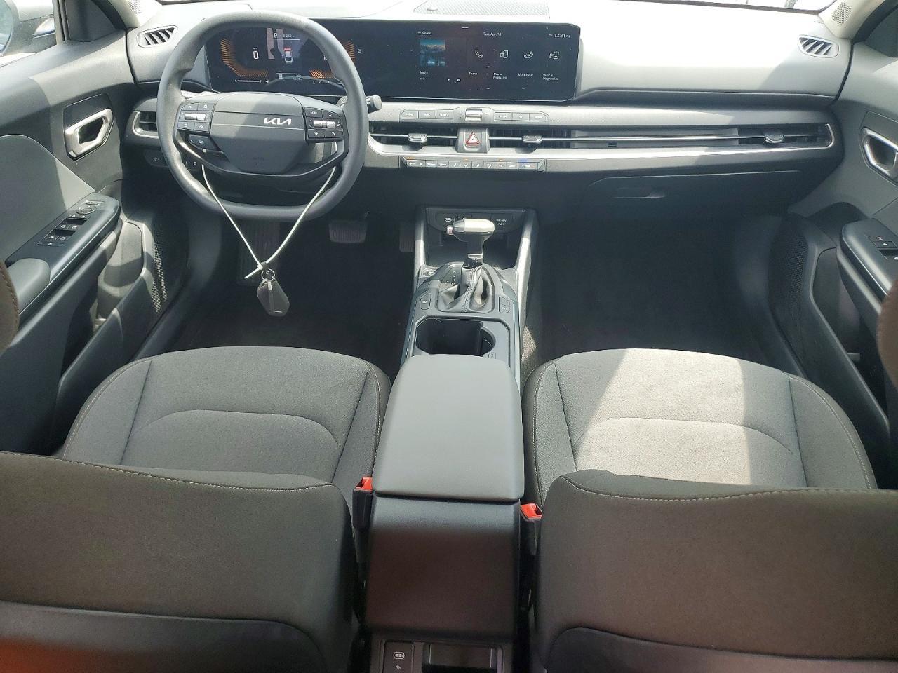 2025 Kia K4 Lxs - zdjęcie 8