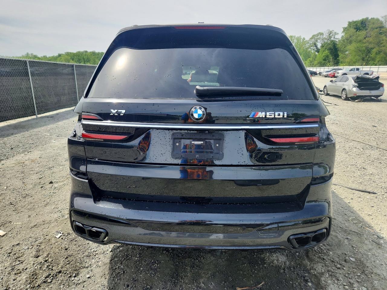2023 BMW X7 M60I - zdjęcie 6