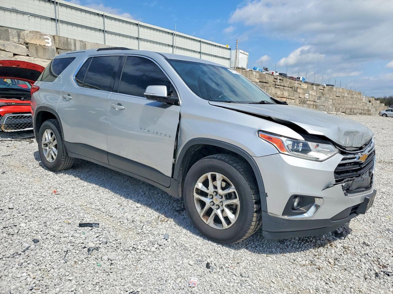 2018 Chevrolet Traverse Lt - zdjęcie 4