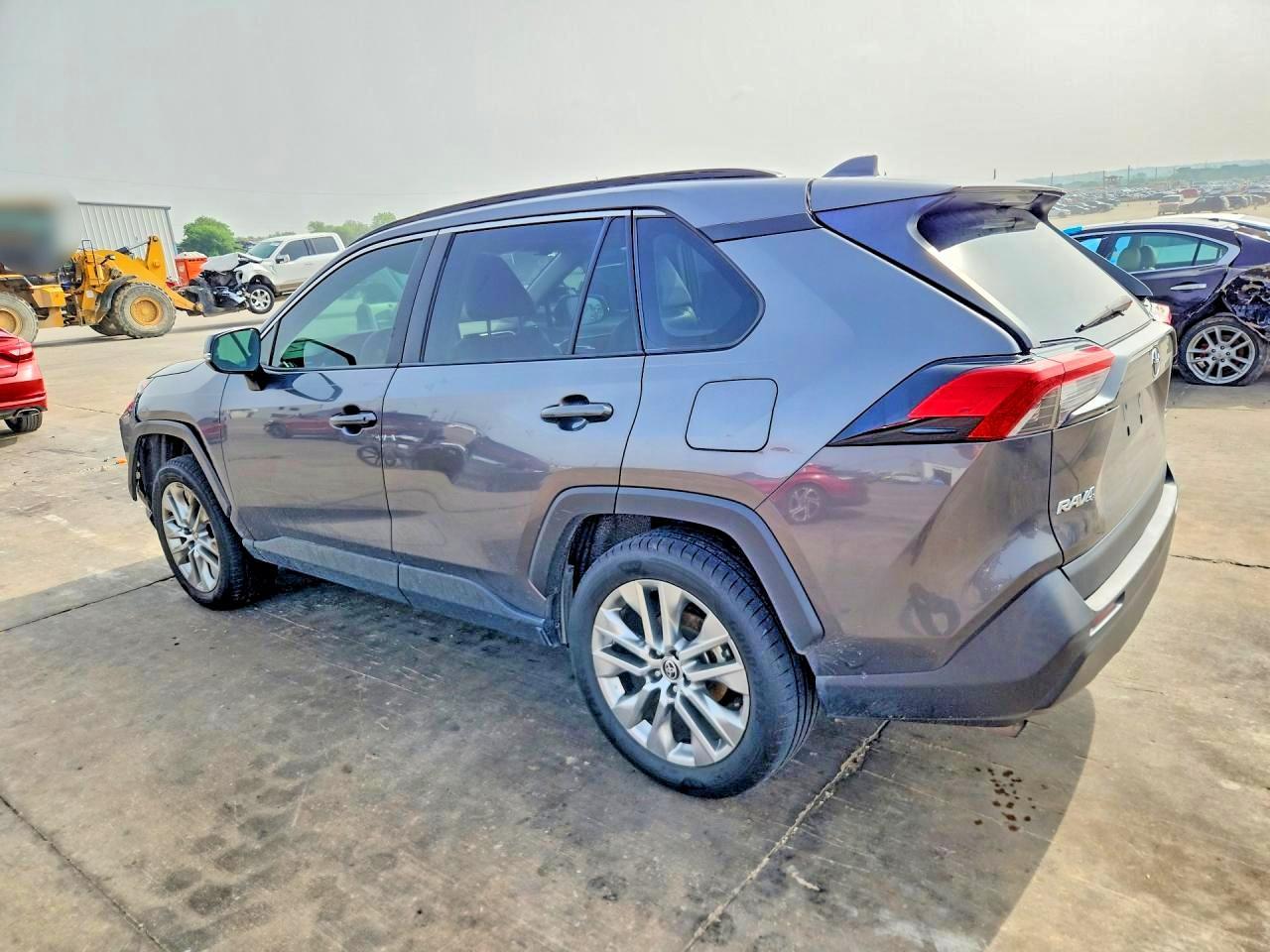 2021 Toyota Rav4 Xle Premium - zdjęcie 2