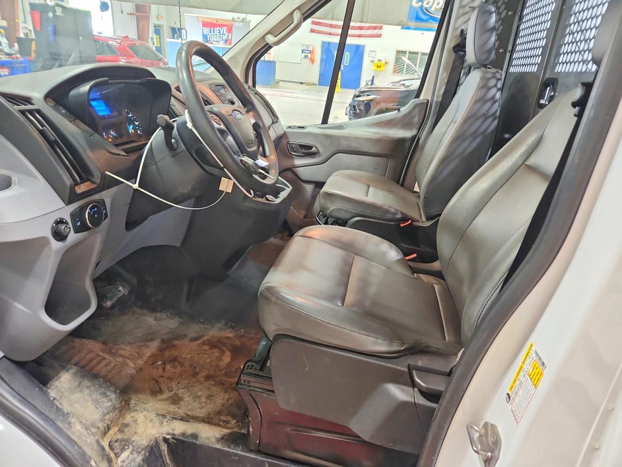 2019 Ford Transit T-250 - zdjęcie 7