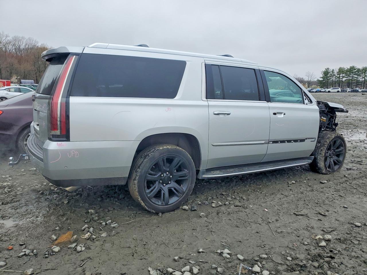 2020 Cadillac Escalade Esv Luxury - zdjęcie 3