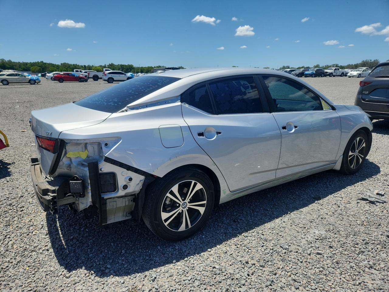 2021 Nissan Sentra Sv - zdjęcie 3