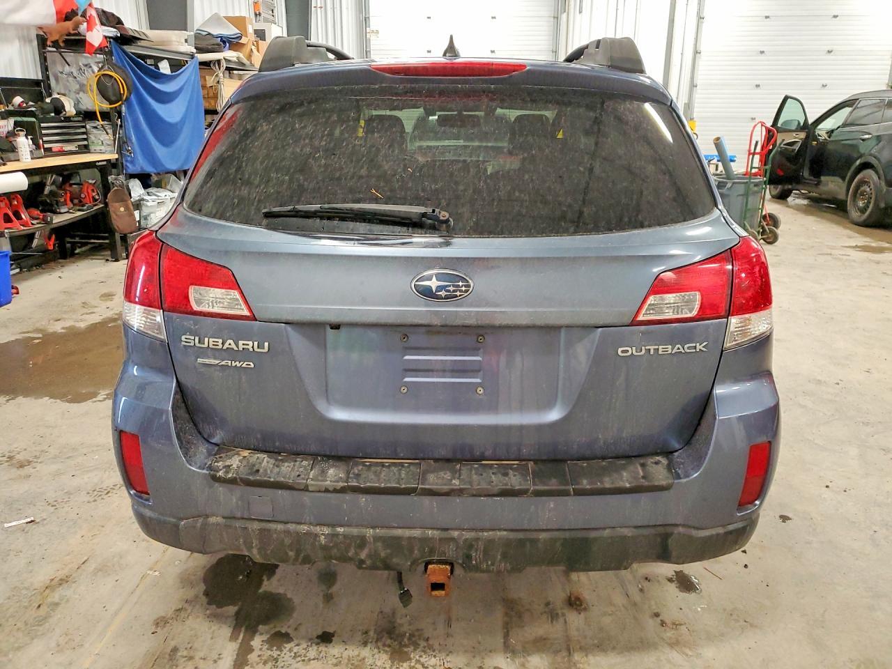 2014 Subaru Outback 2.5I Limited - zdjęcie 6