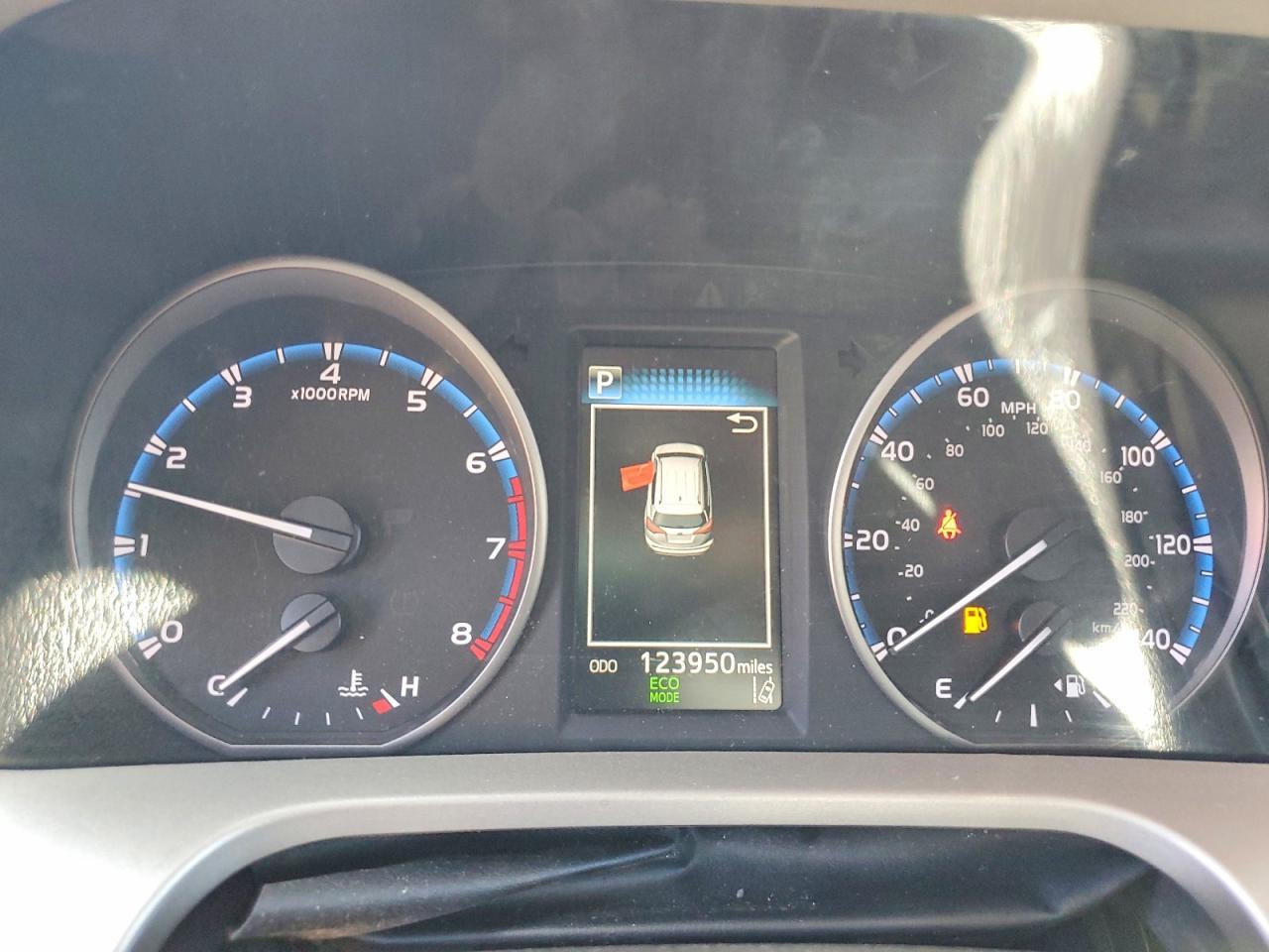 2017 Toyota Rav4 Le - zdjęcie 9